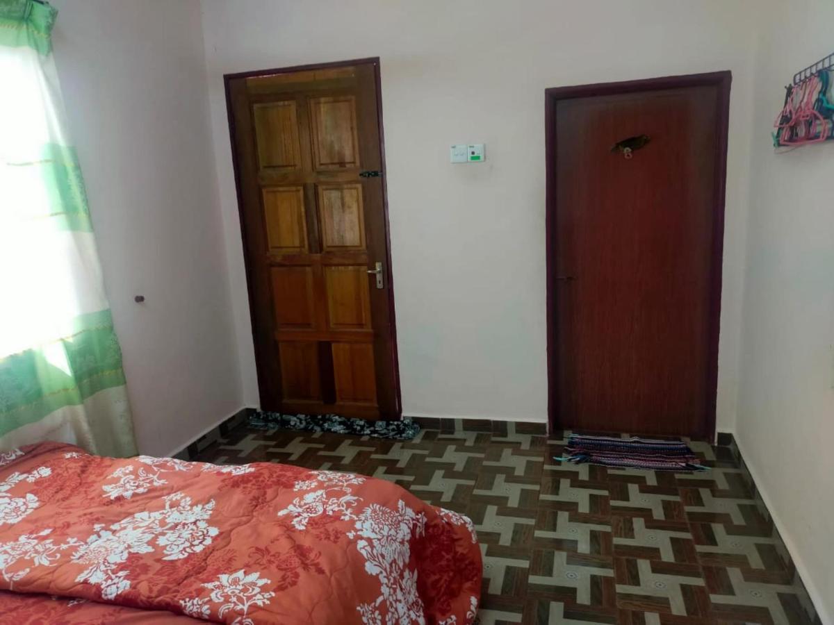 Oyo 90577 Safi Homestay Kuala Terengganu Ngoại thất bức ảnh