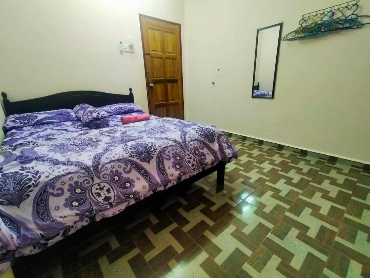 Oyo 90577 Safi Homestay Kuala Terengganu Ngoại thất bức ảnh